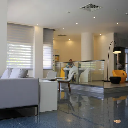 Papouis Ex Smartline Protaras