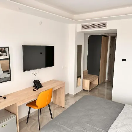 Hotel Papouis Protaras