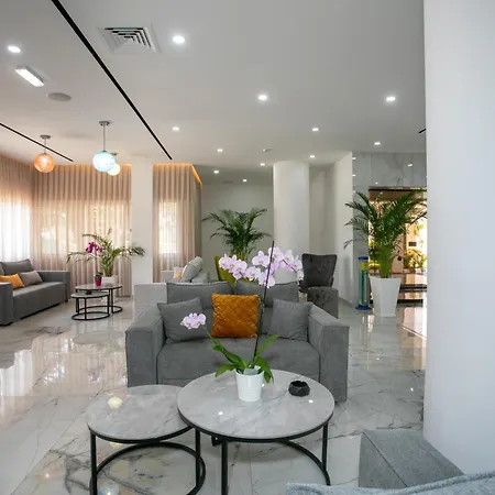 Hotel Papouis Protaras