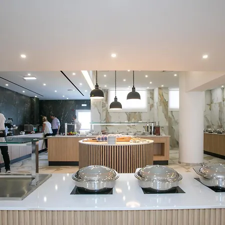 Hotel Papouis 3*