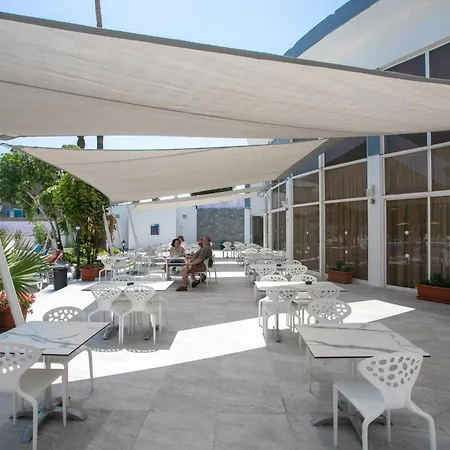 Papouis Protaras