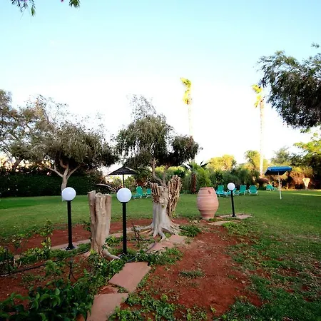 Hotel Papouis Protaras