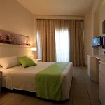 Papouis Hotel