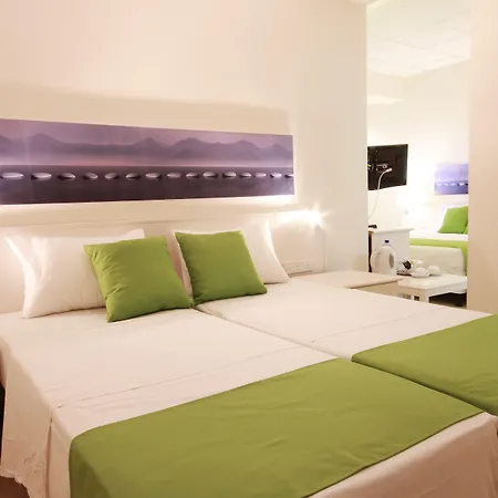 Papouis 3* Protaras