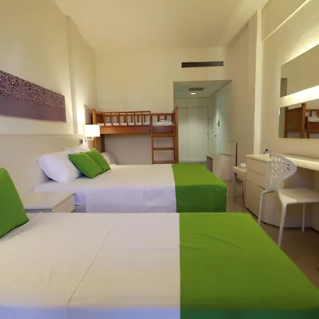 Papouis Hotel 3*