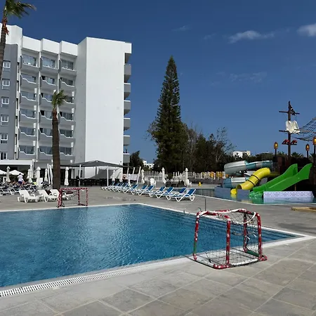 Papouis 3* Protaras