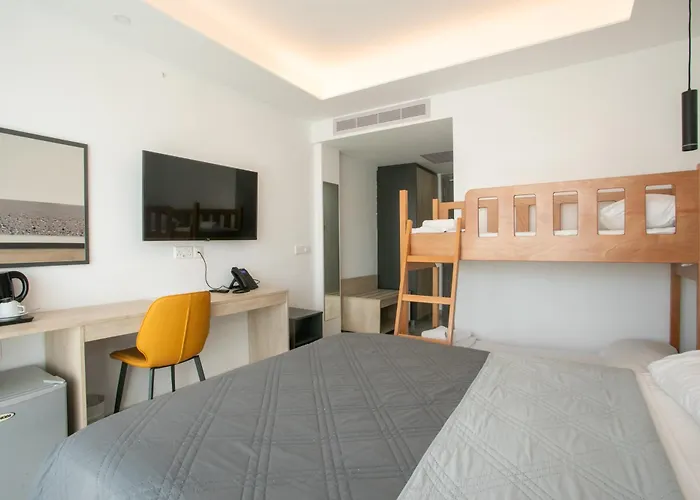 Szálloda Papouis 3*