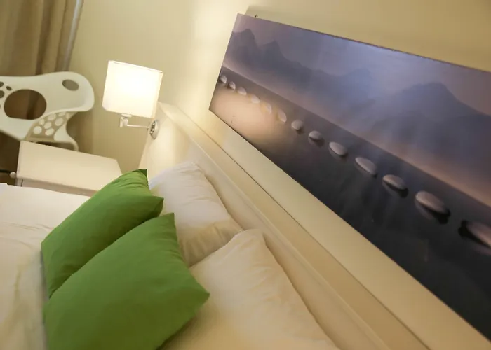 Papouis Szálloda 3*