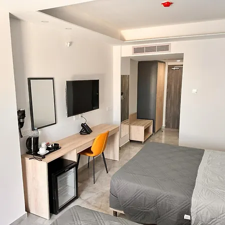 Papouis Szálloda 3*